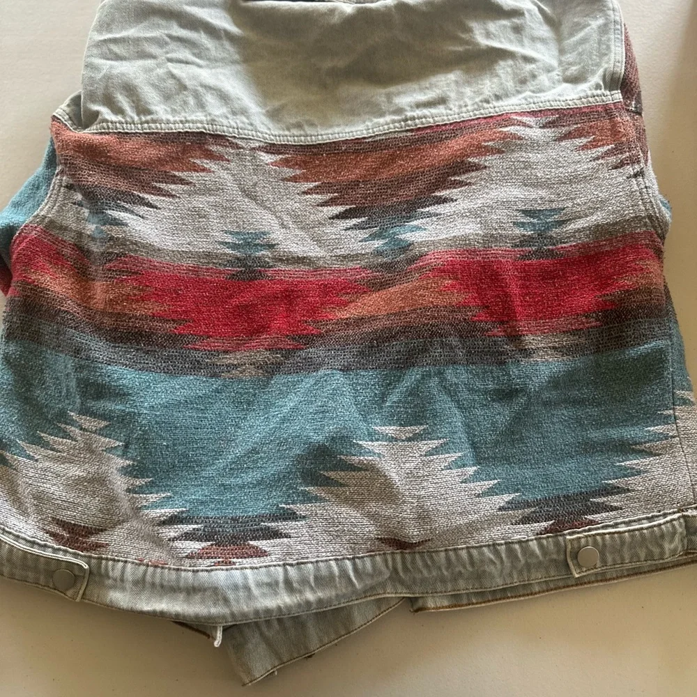 Colorful Patterned Denim Jacket - Picture 3 of 3
